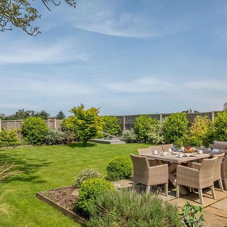 Monterey House Villa Thornham  Buitenkant foto